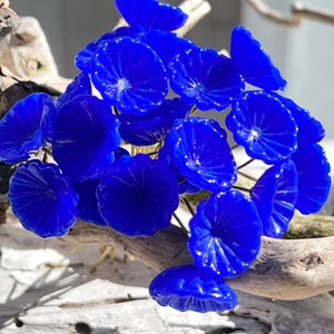 VINTAGE 8pc Royal Blue Glass Flower Headpins - Retro - Flower Charms Beads Millinery Crafts - Handcrafted.{Z3-3062#5131}
