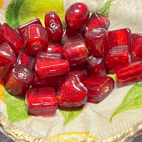 SUPPLY: 20 Vintage Cherry Red Foil Glass Beads / Silver Foil Glass Mix Beads/Old New Stock.  {C2-83#00592}