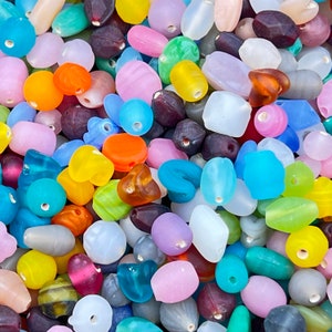 50grams Vintage Mixed Up Translucent Matte Glass Beads / Bright Colors Glass Beads. {G5-1671#2557}