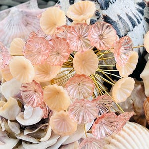 8pc  Peach  Glass Flower Head Pins -Charm-Glass Headpins -Millinery -Flowers Handcrafted Brass Wire.{Z2-3061#5123}