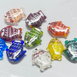 10pc Glass Fish Beads / Charms / Lamp Work /Art glass /  Glass Fish Beads / Jewelry Making.{E2-162#1088}