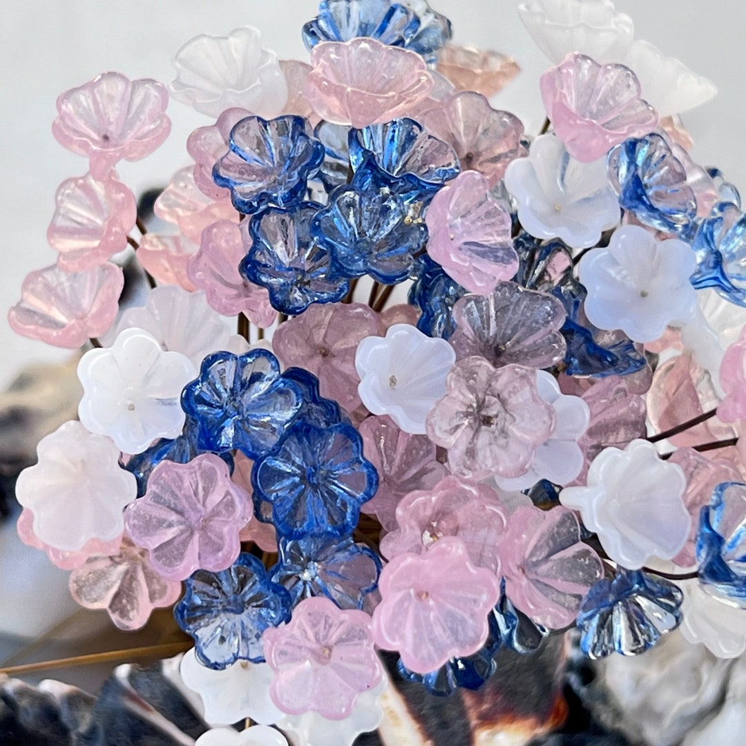 SUPPLY 14pc Pink, Blue, White, Glass Flower Bouquet Glass Headpins