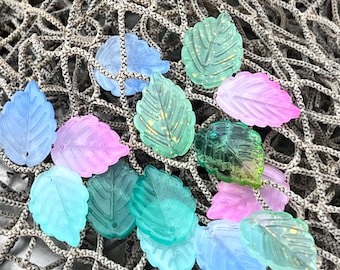 15 breloques en forme de feuille de verre : accessoires de bijoux faits main (18*24 mm)