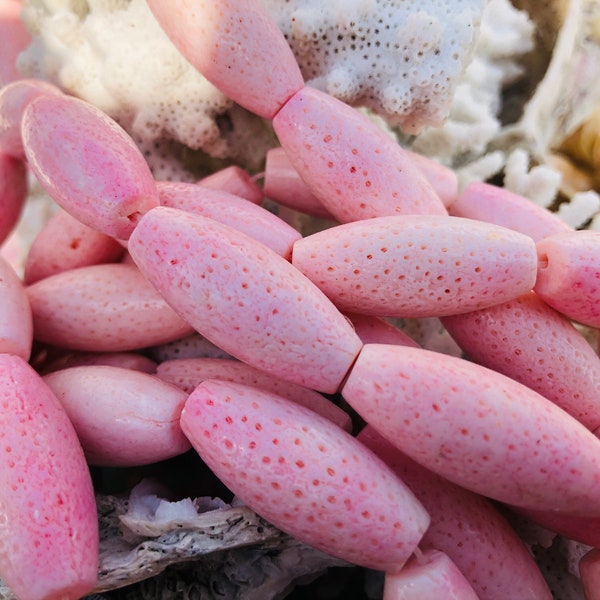 14 Large Natural Coral Pink Beads  /Sponge Coral Bead Strand/ Jewelry Beads/13mm x 30mm. {Q3-1613#02261}