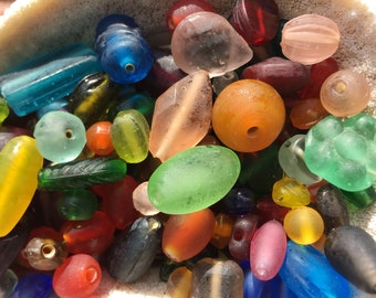 50pcs Vintage  Seaglass Mix Glass Beads/ BULK  Assorted Shapes Matte Beads /Vintage Jewelry Supplies.{Q3-1610#02251}