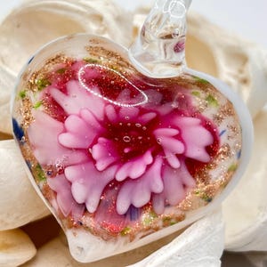 Inner Flower Heart Lamp Work Pendants / Glass Heart  / Heart Charm /Blown Glass Pendant. {N7-1557#01731}