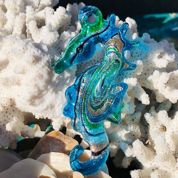 SUPPLY: Seahorse Pendant /Focal  Nautical Pendant / Sealife Sculpture/ Lampwork Hand Blown Glass Pendant /Murano Glass Fish.{F9-227#001509}