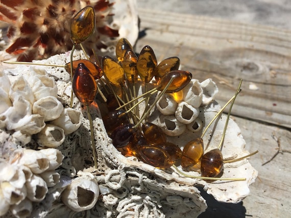 20 Rustic Yellow Glass Headpins: Brass Wire Jewelry Picks