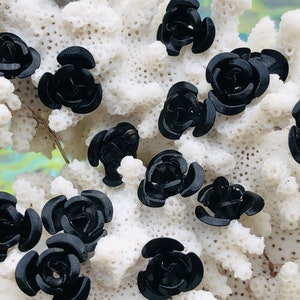 100pc Black Aluminum Rose Beads: 10mm Flower Cabochons