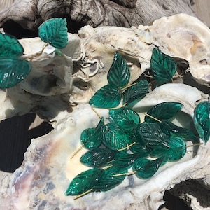 12pc green Translucent Glass Leaf Headpins - Embedded Brass Wire Glass Drops.{A6-22#00118}