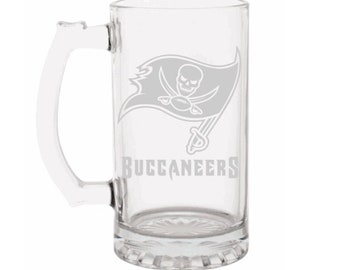 NFL Tampa Bay Buccaneers Engraved Beer Mug, Buccaneers gift, 16 or 26oz Beer Mug, Engraved Beer Mug - Personalized with name, Valentine Gift