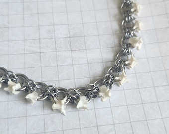 Stainless bullseye weave choker with snake vertebrae