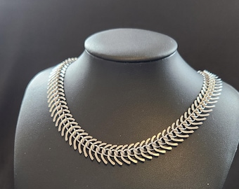 Stainless steel fishbone chain necklace