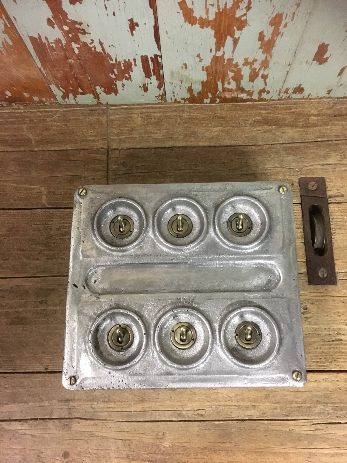 Vintage Industrial Style Toggle Light Switch in Cast Metal | Etsy