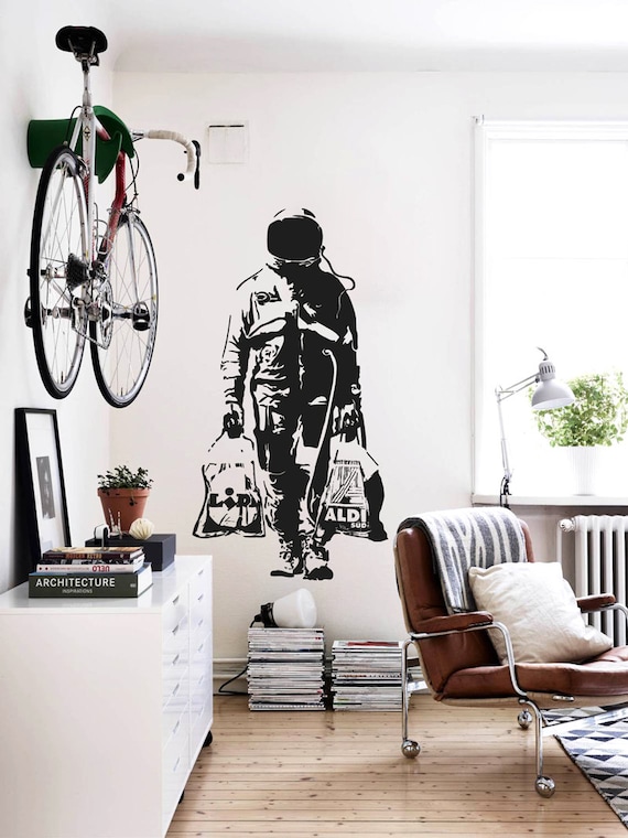 Wall Decal Banksy Astronaut, Street Art Wall-decor, Spaceman, Graffiti  Sticker, Banksy Wall Art, Stencil Decal, Office & Home-decor 