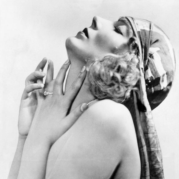 Ziegfeld girl wall art print vintage photo poster black and white beautiful woman fashion glamour glam girl gift retro decor 1930s
