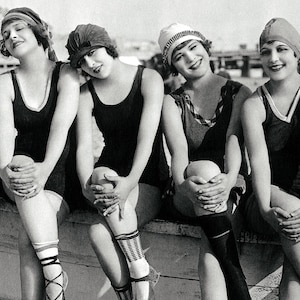 Vintage Photo Print Beach Photograph Women Bathing Beauties Girls Group ...