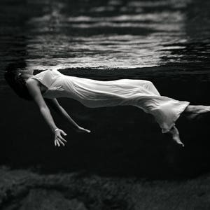 Vintage photo fine art photography black and white wall decor print Toni Frissell photograph woman floating underwater poster water 1940s image 2