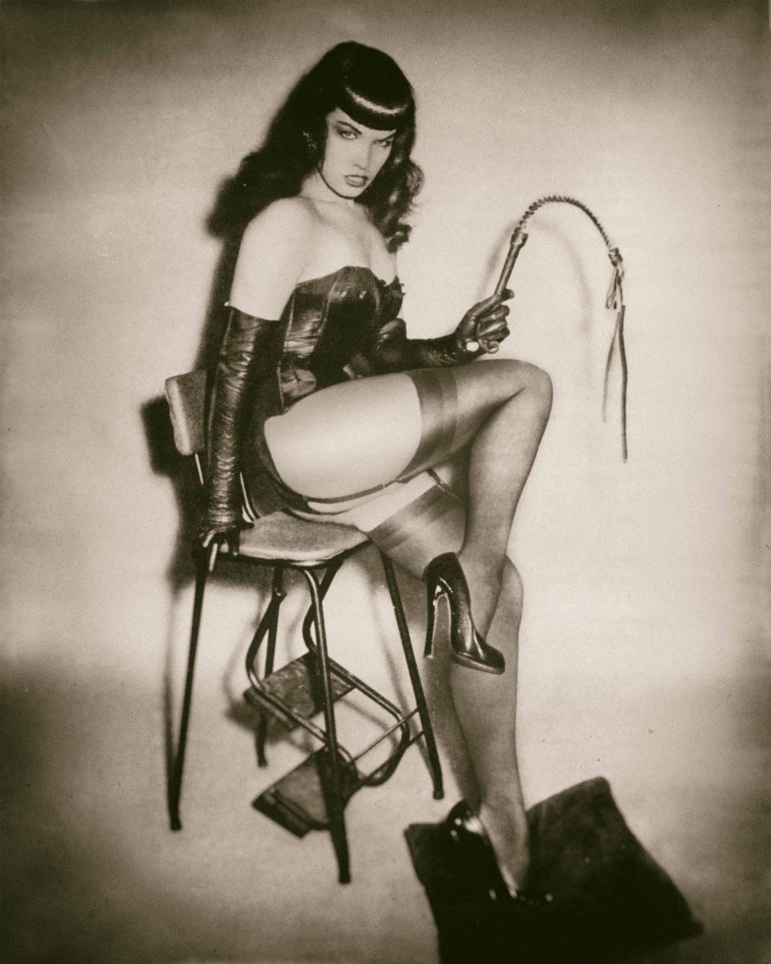 1940s housewife fetish