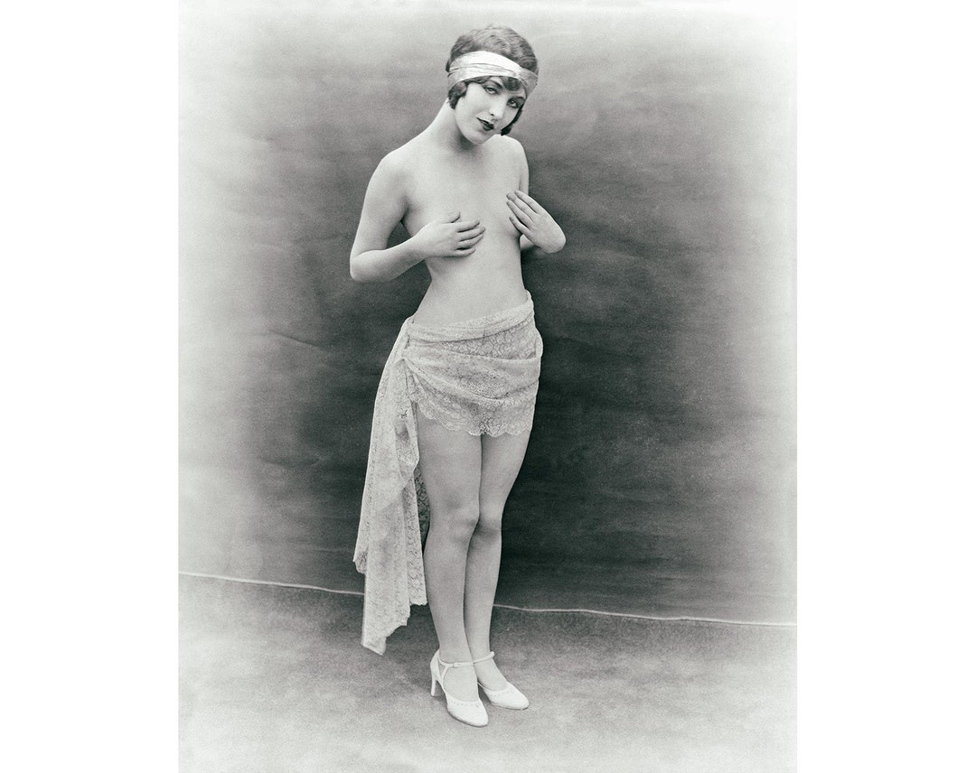 1080px x 856px - Ziegfeld Follies Girl Vintage Photo Print 1920s Woman Black - Etsy