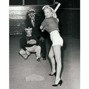 Marilyn photography print vintage baseball wall decor poster black and white sports gift fan playing ball unique old picture art