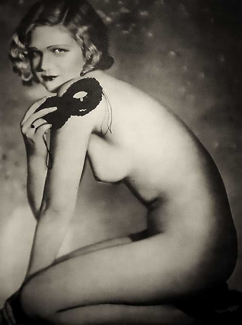 Vintage nude photo print 1930s naked woman mask Studio Manasse black and white erotica fine art photography wall decor poster beautiful image 1