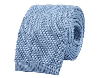 Dusty blue knitted tie, knit necktie for men, light blue wedding ties for groom and groomsmen, wedding neckties