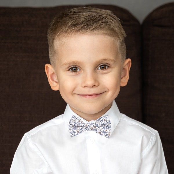 Nœud papillon pour enfants à fleurs bleu blanc, Nœuds papillon pour garçons, tenue de mariage pour porteur d'anneau, Nœud papillon pour bébé en bas âge, Nœud papillon pour nourrissons, collection Aria