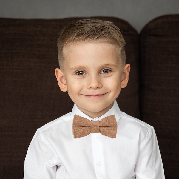 Brown kids bow tie, Boys bow ties, Cinnamon brown, Ring bearer wedding outfit, Baby toddler bow tie, Infant children bow tie