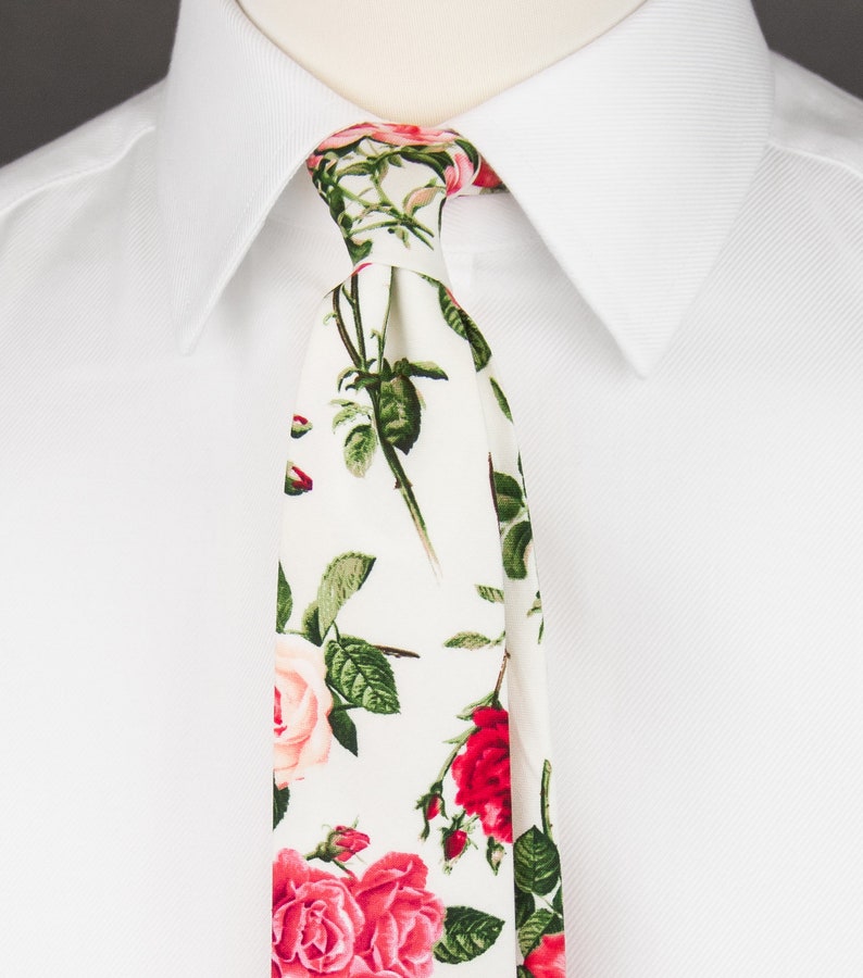 mens tie with roses