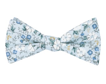 Light blue floral pre-tied bow tie for men, wedding dusty bow ties for groom groomsmen, boho style, ready to wear, Celia collection
