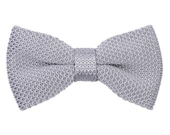 Silver gray knitted pre-tied bow tie for men, monochrome wedding bow ties for groom and groomsmen, knit bow tie