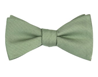 Green textured pre-tied bow tie, elegant wedding bow tie for groom groomsmen, dusty green ready to wear bow tie,sage green, Dante collection