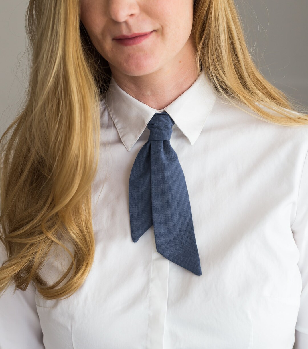 Navy Blue Ladies Necktie, Solid Navy Blue Hair Bow for Women, Blue Headband, Lady Bow Tie