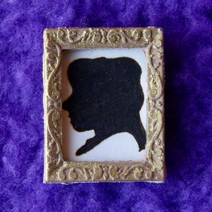 Silhouette miniature (femme)