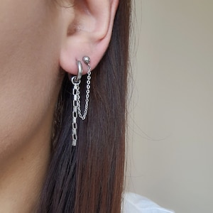 Huggie hoops con catene, orecchini a cerchio 13mm, orecchini doppio piercing, cerchi in acciaio inox, orecchini a perno, Kpop, anallergico