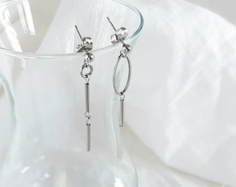 Boucles d’oreilles dépareillées, boucles d’oreilles en plumes, boucles d’oreilles en bar, boucles d’oreilles en acier inoxydable, boucles d’oreilles en acier chirurgical, un cadeau