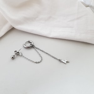 Lightning bolt earrings, Huggie earrings, double piercing, hoop earrings, stainless steel hoops, bolt earrings, Kpop, BTS