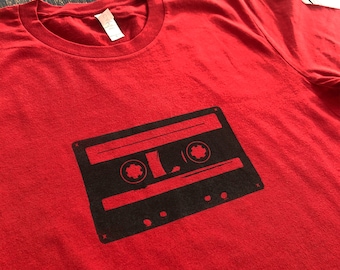 T-shirt rétro cassette, tee-shirt graphique UNISEX, chemise des mélomanes, t-shirt à bande classique, tee-shirt UNISEX, cadeau de musique, cadeau de musicien