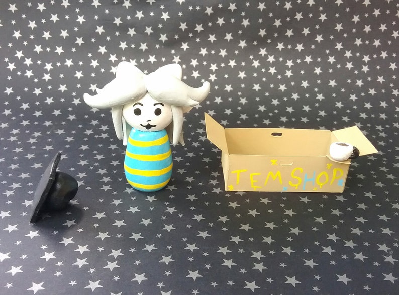 Temmie and Tem Shop Understory Figure image 3