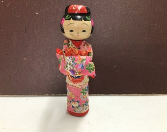 dolls country Collection of 8 Dolls Representing Worldwide Countries