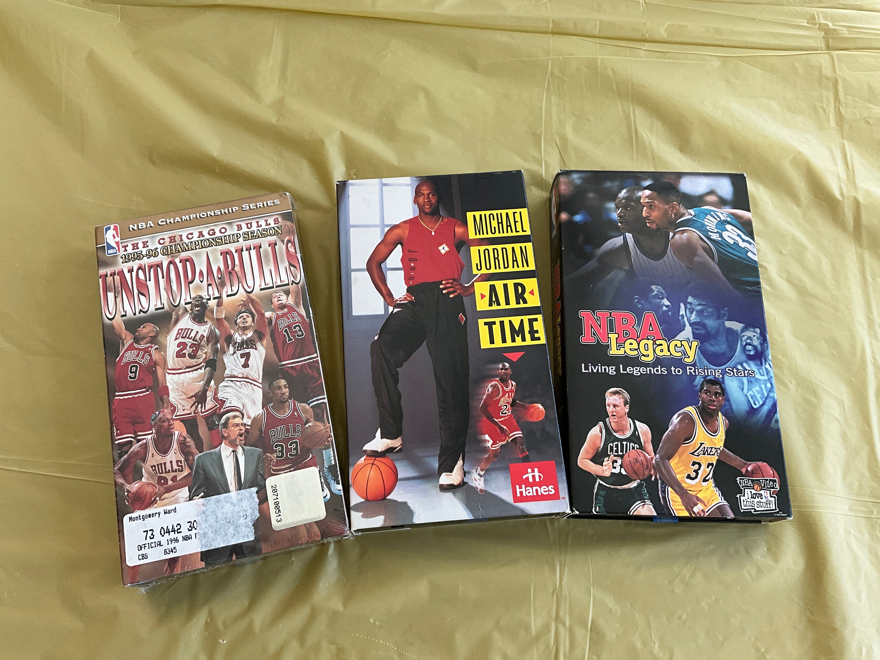 3 NBA VHS VCR Tapes - Unstop-a-bulls-95-96 Championship Season