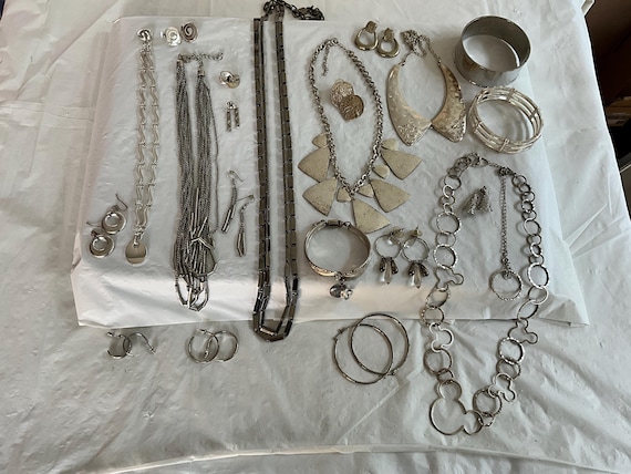 Eclectic Collection of Large Scale Silvertone Cos… - image 1