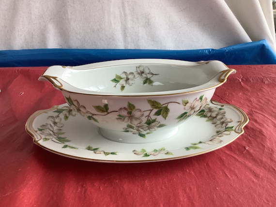 Noritake Discontinued Pattern N1 - White Dogwood Blossoms-green