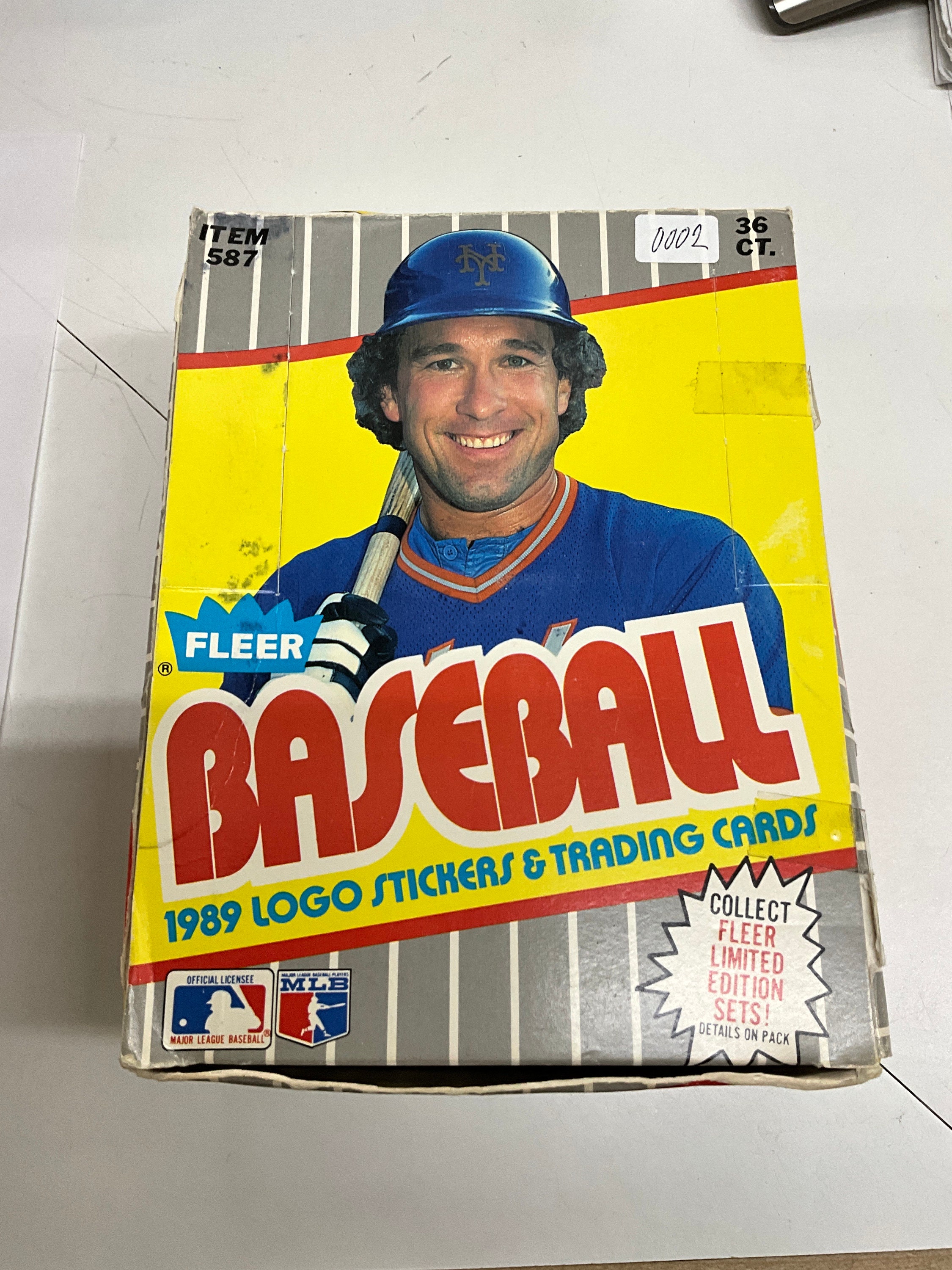 1989 Fleer Baseball Logo Stickers Trading Cards Opened Box 36