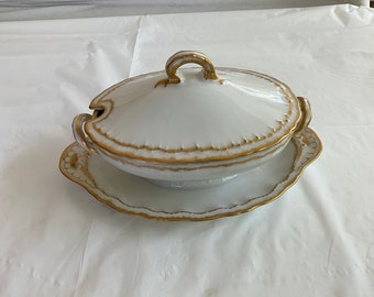 Theodore Haviland Limoges France - White w/Double Smudged Goldtone Bands-Irregular Outer Rim - Gravy Boat With Lid and Attached Underplate