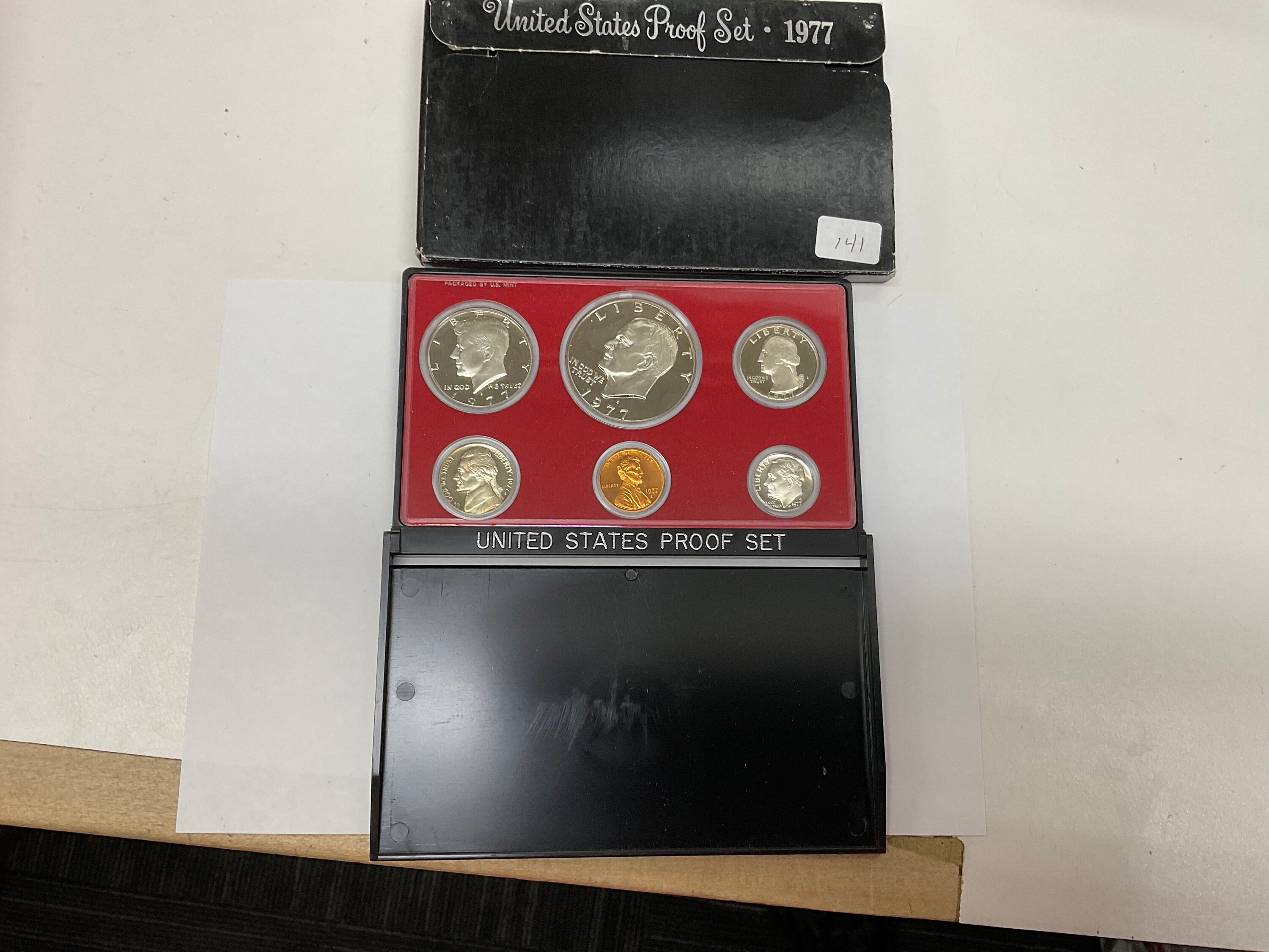 【海外 正規品】 1977 Quarter Half, Dollar, Includes Set Proof States United コレクション