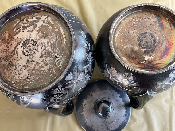 Pairpoint Mfg Co-new Bedford, MA - Quadruple Plated - Creamer and