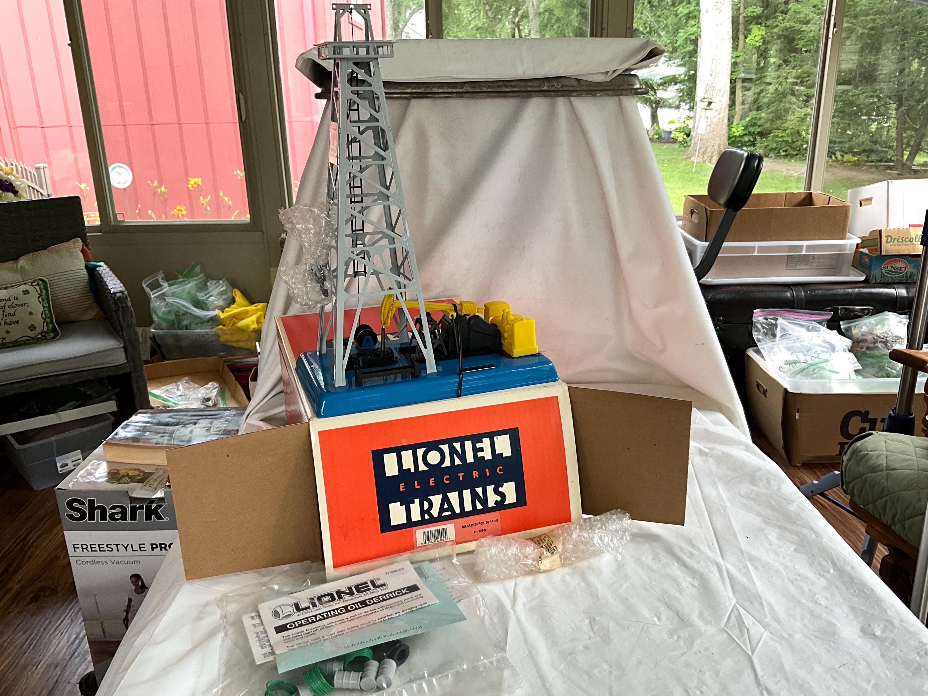 Lionel Electric Trains Accessory 6-12902 Operating Marathon