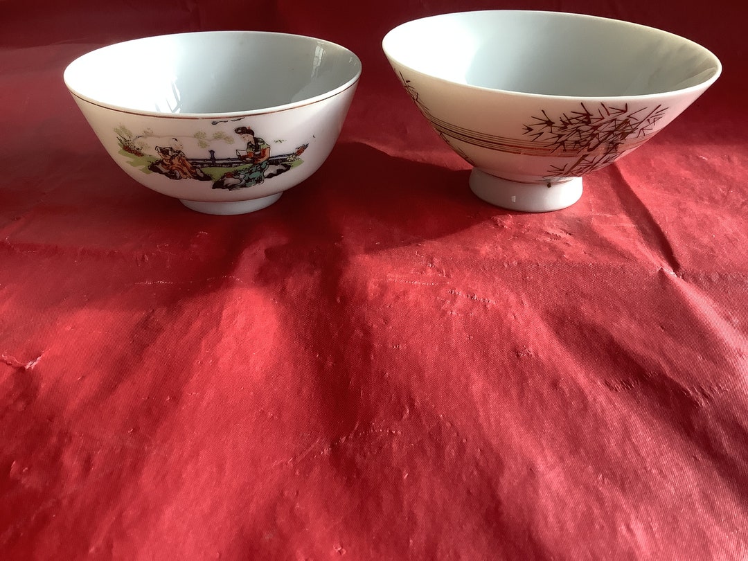 Pair of Japanese Rice Bowls Both Sit on Small Pedestals Etsy